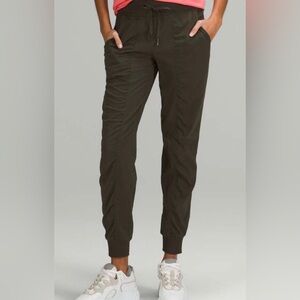 lululemon athletica Women Jogger Sweatpants
